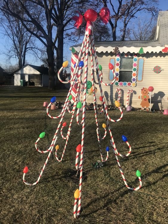 DIY Candy Cane Christmas Tree