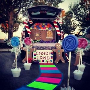 DIY Halloween Trunk or Treat Ideas - Sweetheart