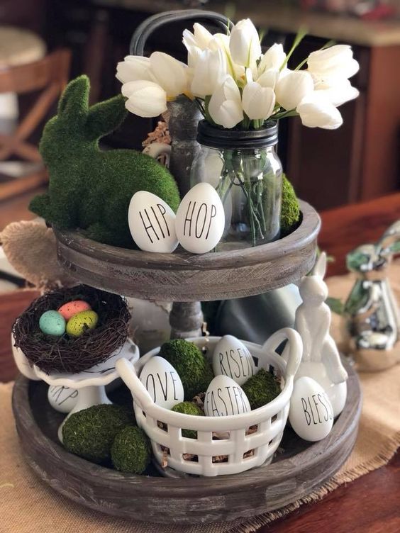 Easter Tiered tray