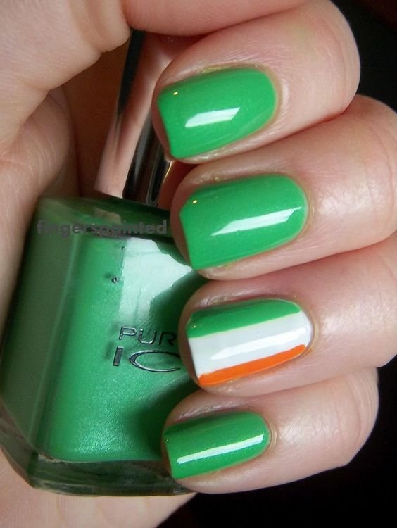 Easy St Patricks Day Nails for Kids - DIY Sweetheart