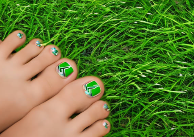 Best Summer Toe Nail Designs, via WordPress bit.ly/2IGrYzJ