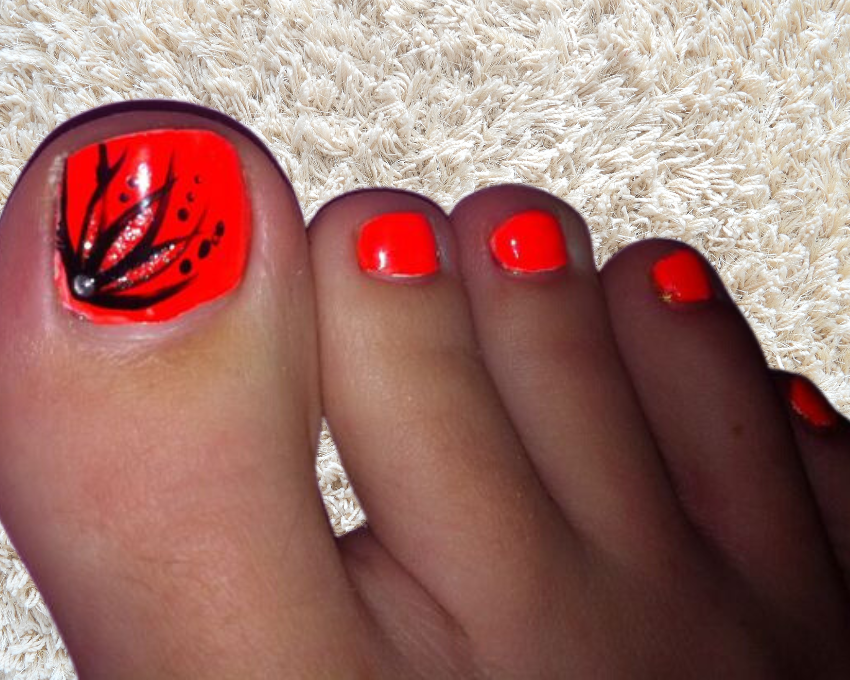 Best Summer Toe Nail Designs, via WordPress bit.ly/2IGrYzJ